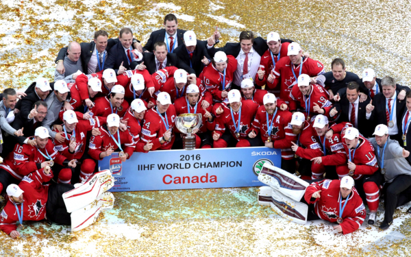 Хоккеисты сборной Канады - чемпионы мира 2016