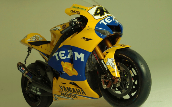 Спортивный мотоцикл Yamaha YZR M1