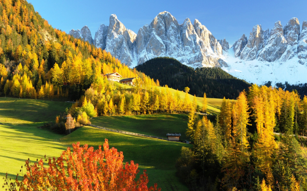 Осень в Доломитовых Альпах Италии