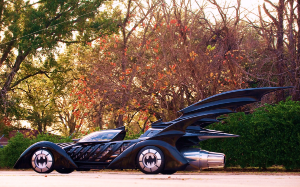 Batmobile / Автомобиль Бэтмена