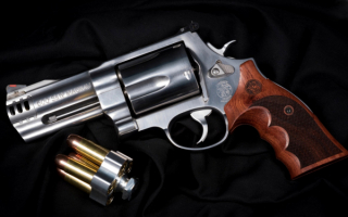 Револьвер Smith & Wesson  Magnum 500