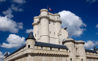 Венсенский замок  в Париже