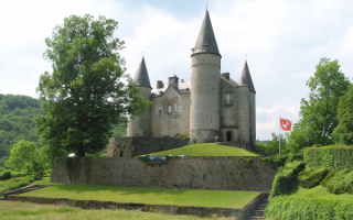 Замок Вев. Бельгия