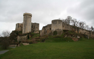 Замок Фалез, Нормандия, Франция