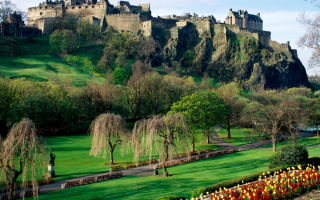 Замок в Эдинбурге. Шотландия