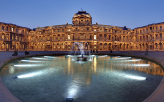 Королевский дворец Лувр, Париж