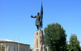 Статуя Ермака в Новочеркасске