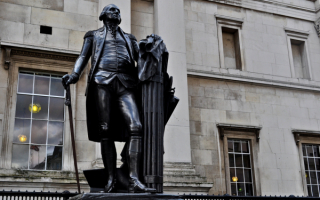 Памятник Джорджу Вашингтону в Лондоне