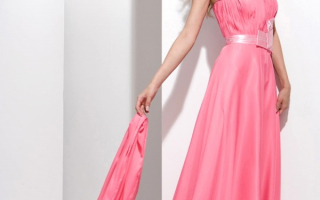 Розовое вечернее платье без бретелек