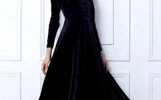 Черное платье с V-образным вырезом из флиса  с длинным рукавом
