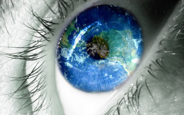 Планета в глазах
