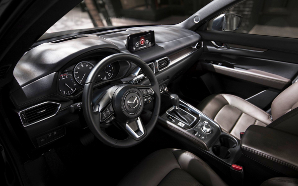 Мазда СХ 5 2019 интерьер