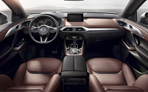 2019 Mazda CX-9 interior
