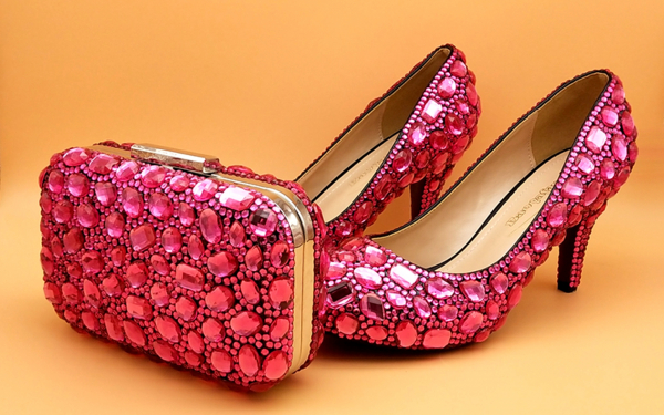 Гламурные туфли и сумочка
