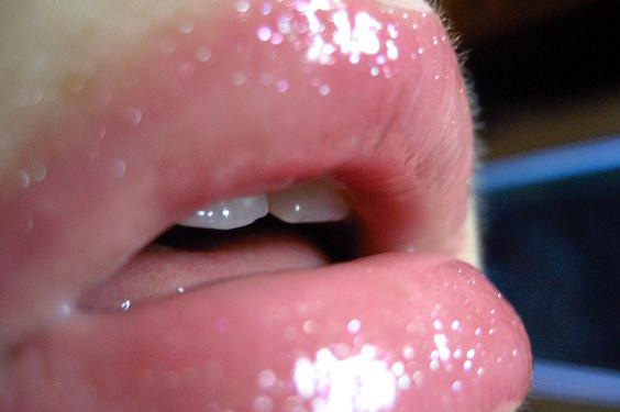 Нежно розовые губы