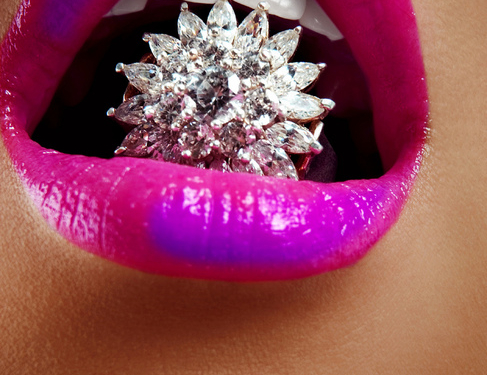 Пурпурные губы