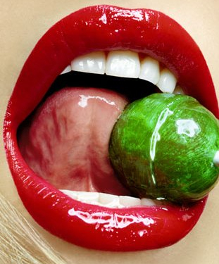 Губы и леденец