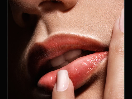 Красивые губы
