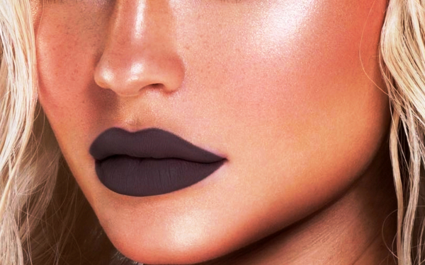 Матовые губы