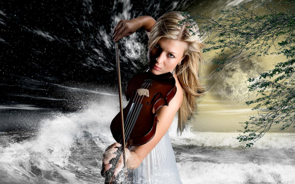 Девушка со скрипкой