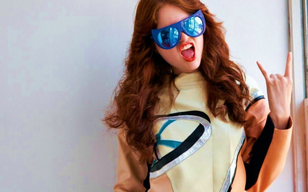 Крутая девчонка