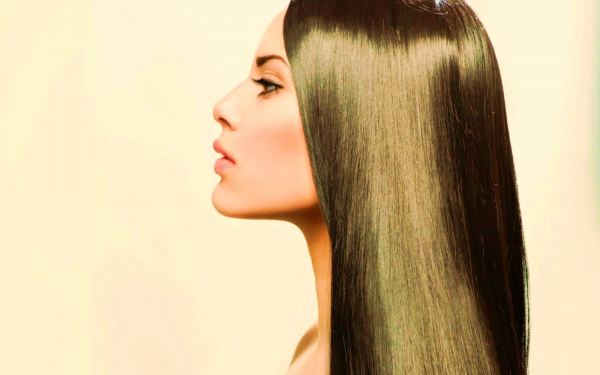 Девушка в профиль