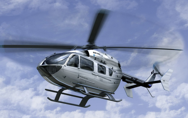 Вертолет Мерседес-Бенц ЕС145
