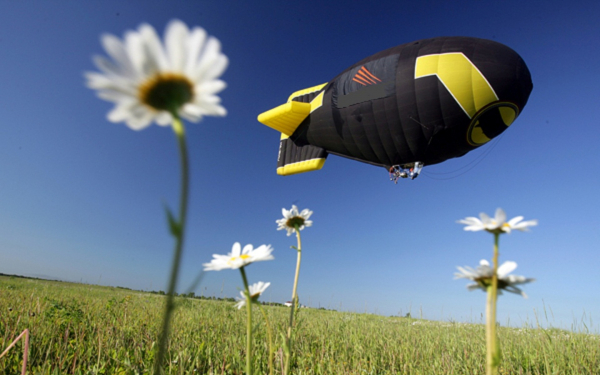 Рекламный дирижабль