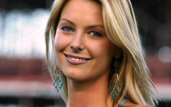 Мисс Вселенная  2004 года Дженнифер Хоукинс