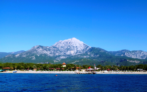 Средиземное море в Кемере, Турция