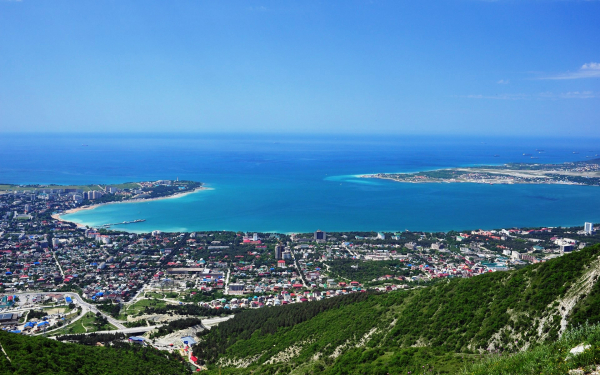 Черное море в Геленджике