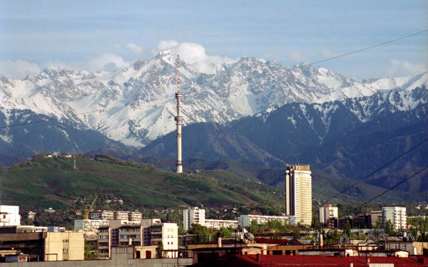 Алматы и горы