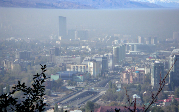 Алматы  с  высоты  птичьего полета