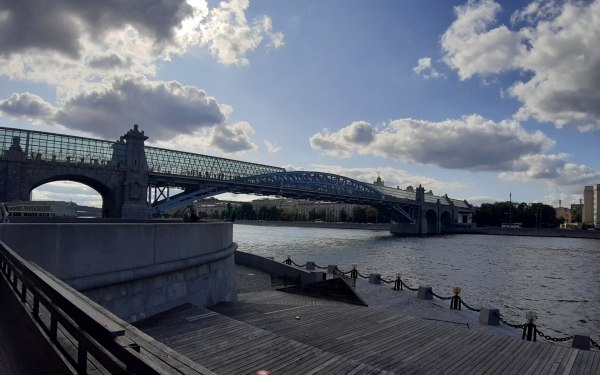 Андреевский пешеходный мост