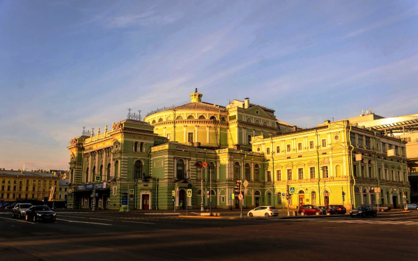 Мариинский театр В Санкт-Петербурге