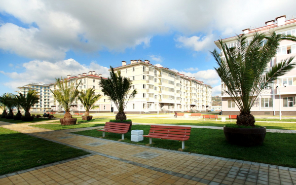 Александровский сад в гостиничном комплексе Бархатные Сезоны