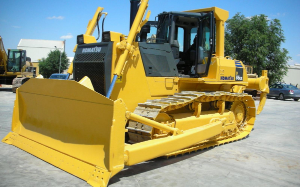 Бульдозер Komatsu D85EX