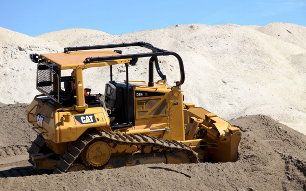 CAT D6N