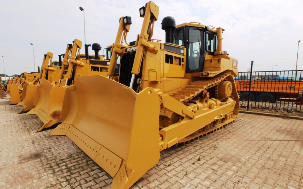 Caterpillar D8R