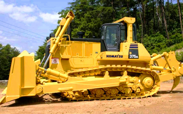 Бульдозер Komatsu D375A