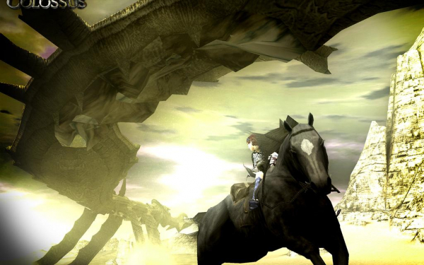 В тени колосса