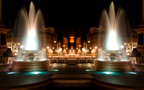 Фонтаны на трафальгарской площади в Лондоне