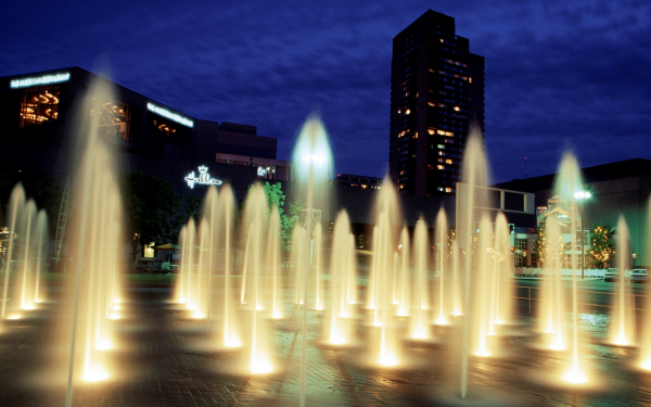 Танцующие фонтаны