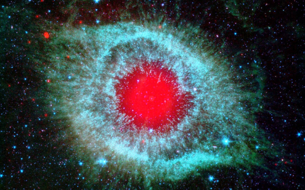 Красивая космическая туманность