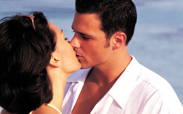 Нежный поцелуй