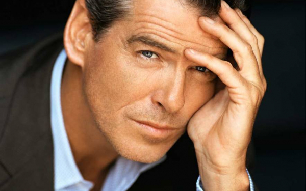 Задумчивый Пирс Броснан