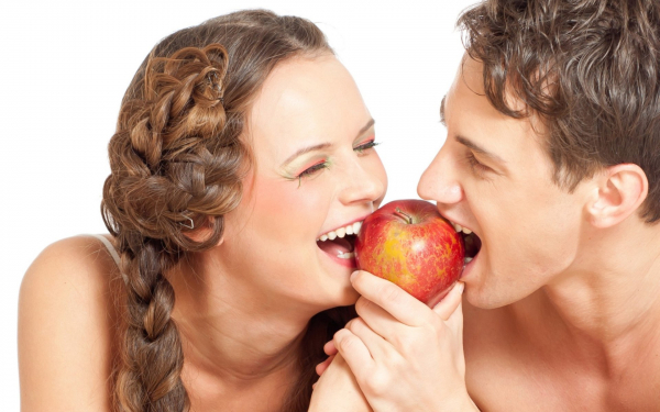 Адамово яблоко для мужчины