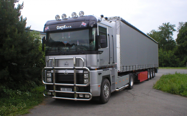 Renault Magnum / Рено Магнум