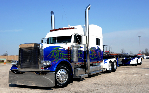 Тягач с прицепом