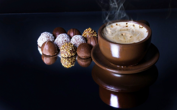 Кофе с конфетами